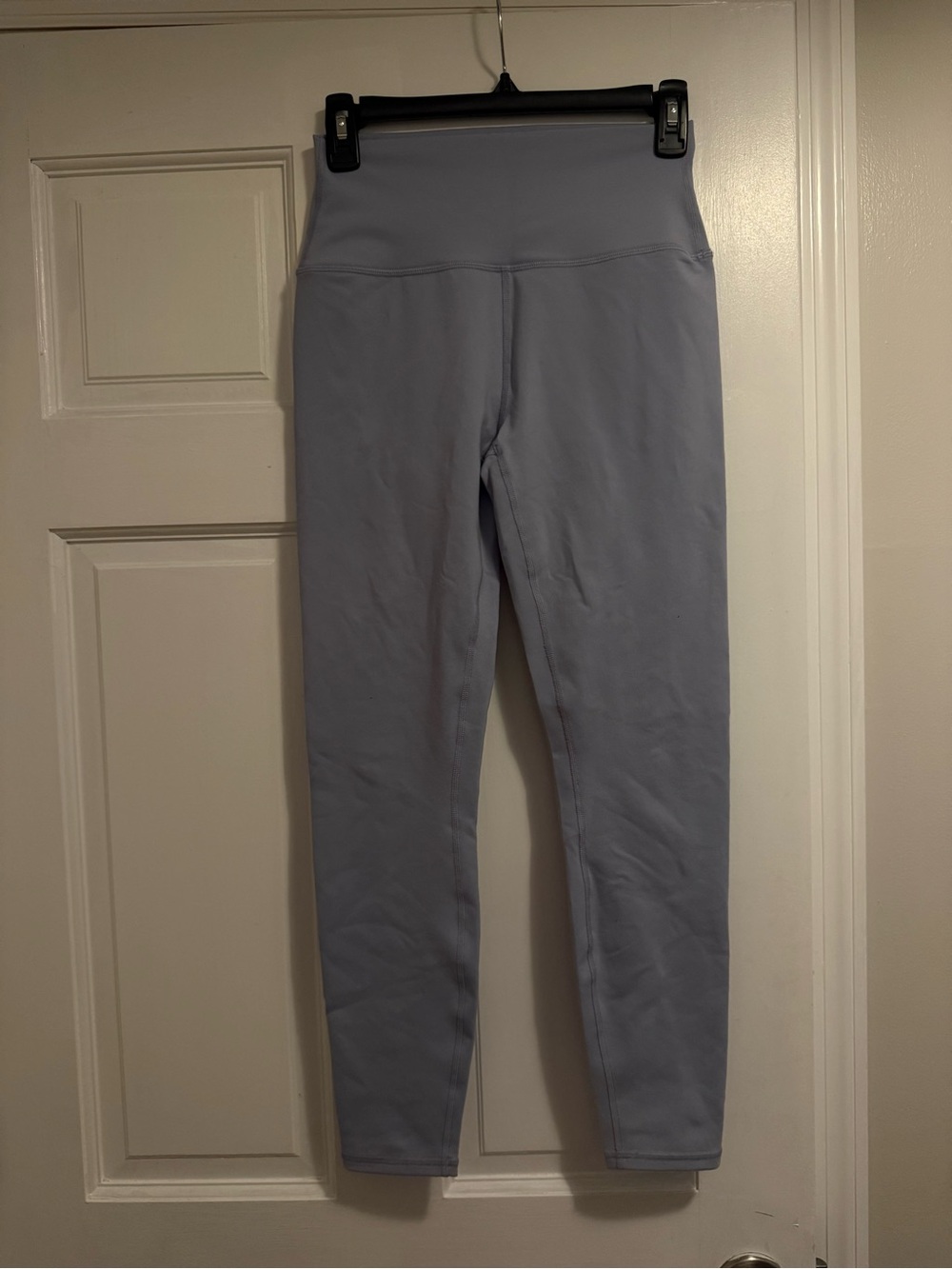 ALO Yoga High-Waist Leggings in Light Lavender